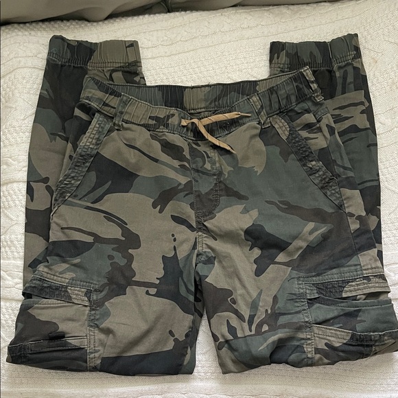 Wrangler Green Camouflage Pants - Picture 1 of 6